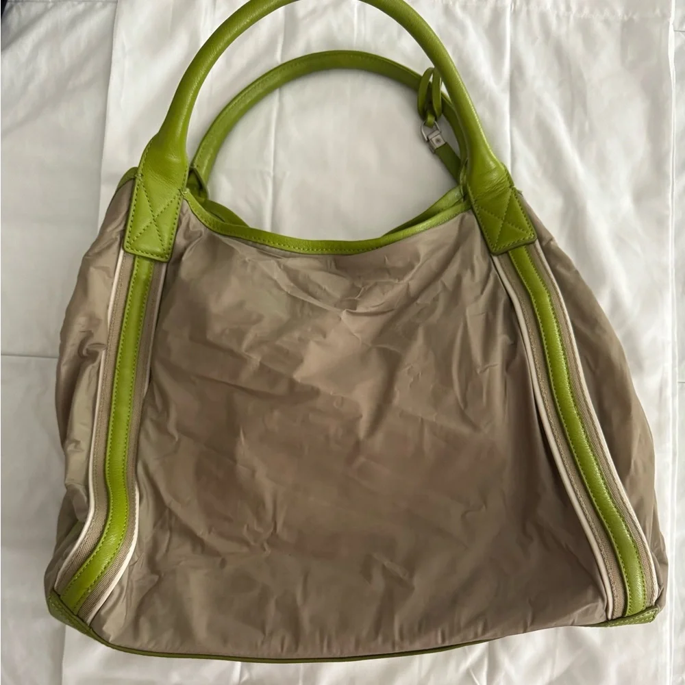 Stylish Neutral & Lime Green Contrast Women’s Shoulder Bag